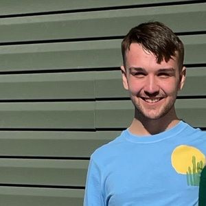 Meet your Posher, Mitchell